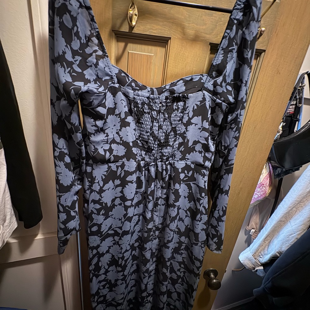 Abercrombie & Fitch Black and Blue Dress - Picture 4 of 5
